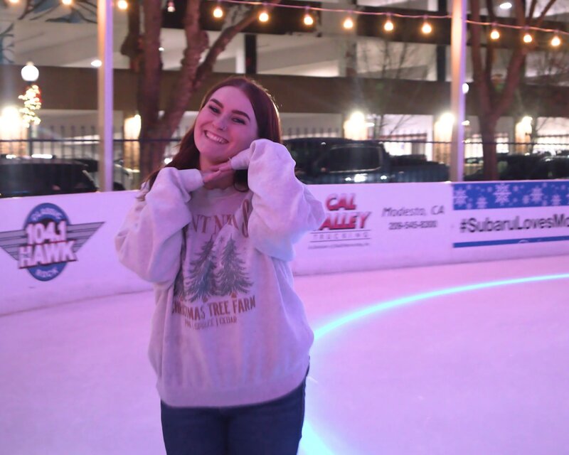 Modesto on Ice - woman smiling